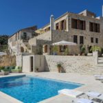 Преимущества покупки недвижимости в Греции